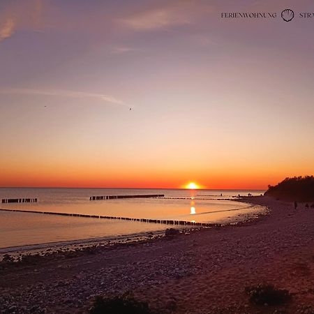 Ferienwohnung Strandmuschel In Der Villa Daheim In Juliusruh Breege Exteriör bild